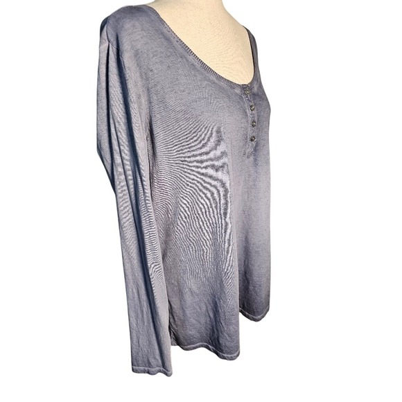 Women's Long Sleeve Scoop Neck Henley Top in Burntout Blue with silver buttons - Picture 2 of 8